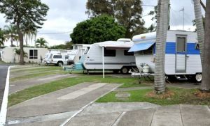Nobby Beach Holiday Village - Accommodation Adelaide