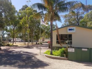 Big4 Blanchetown Riverside Holiday Park - Accommodation Adelaide