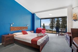 Pippi's at the Point - Accommodation Adelaide