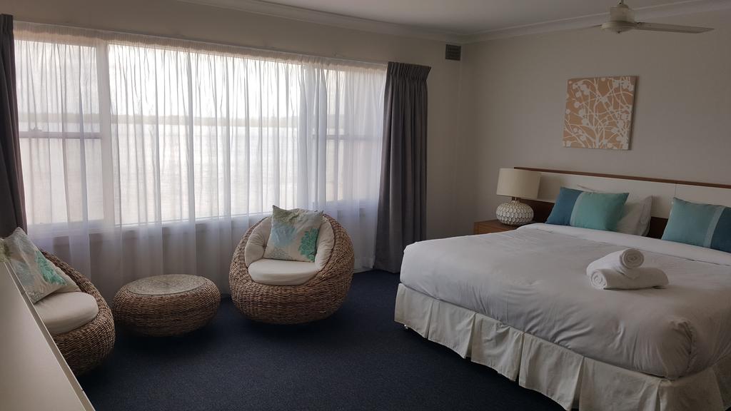 Villa Riviera On River Front - Accommodation Adelaide