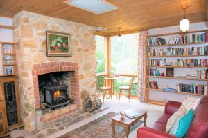 Adelaide Hills 'Camellia Cottage' - WiFi - Accommodation Adelaide